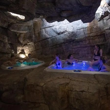 Loft Na Stodole Z Jaskinia - Osada Jaworzyny Prázdninový dům *