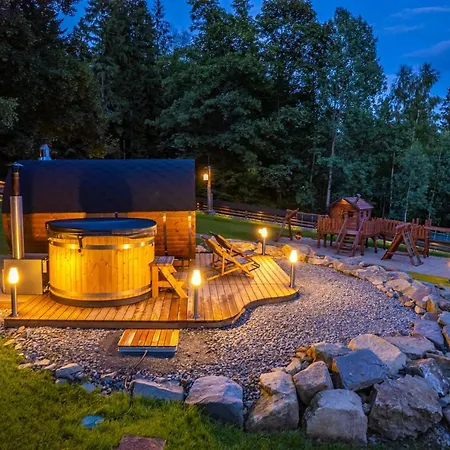 Prázdninový dům Loft Na Stodole Z Jaskinia - Osada Jaworzyny