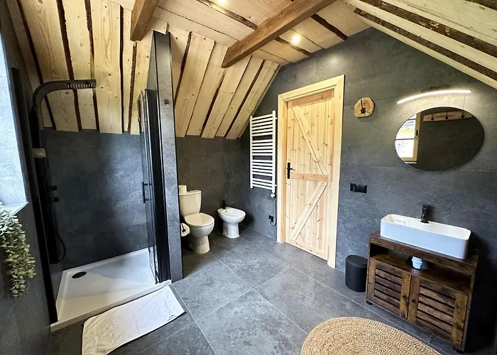 Loft Na Stodole Z Jaskinia Spa - Osada Jaworzyny * Zawadka (Myslenice)